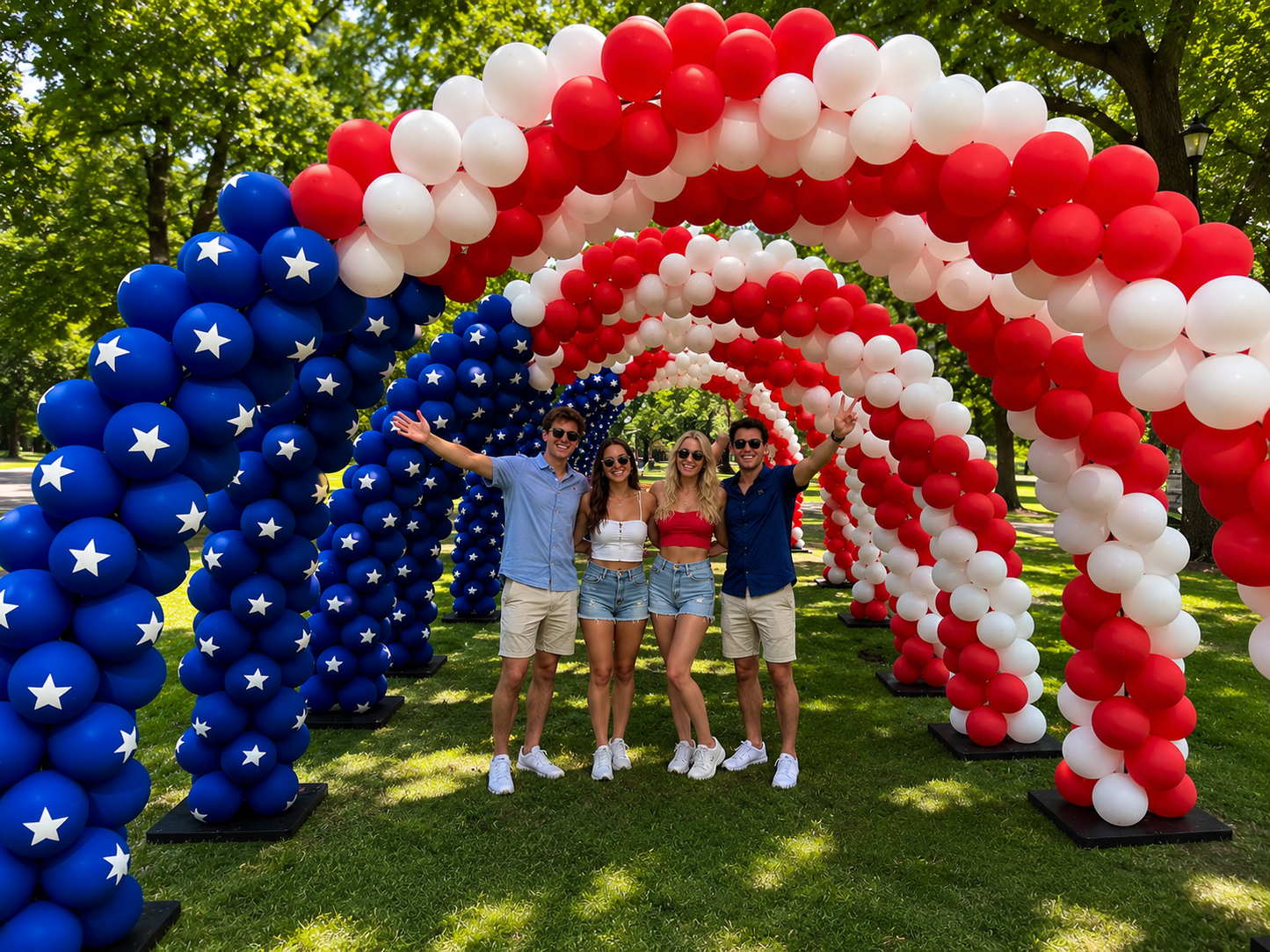 🇺🇸 Stars & Stripes Freedom Tunnel™ | 25-Foot Patriotic Balloon Arch